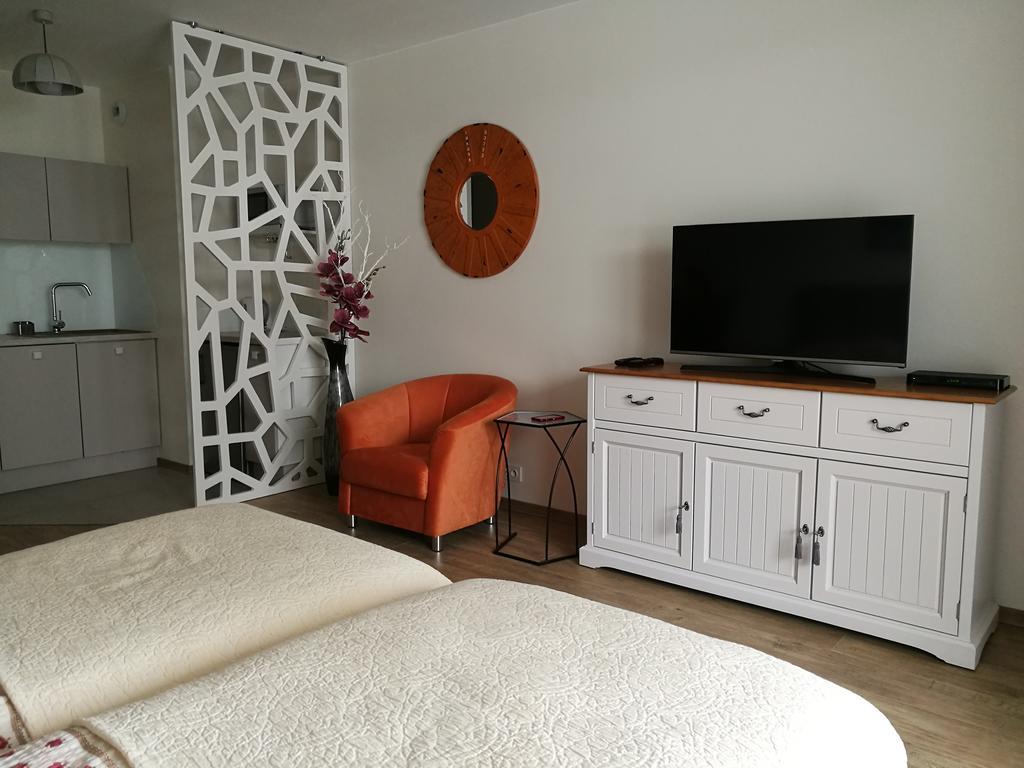 Manhattan Place Apartament Варшава Экстерьер фото